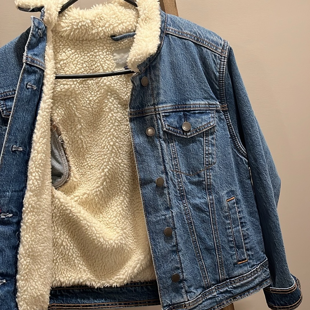 Universal Thread Denim Jacket - Picture 4 of 5